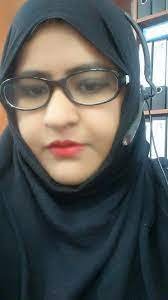 Mahnur F., Environmental Science Expert
